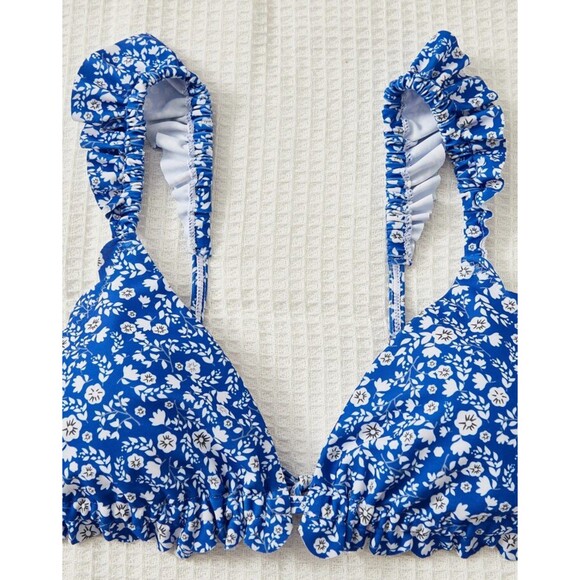 Ditsy Floral Print Ruffle Trim Triangle Bikini Swimsuit - Picture 4 of 4